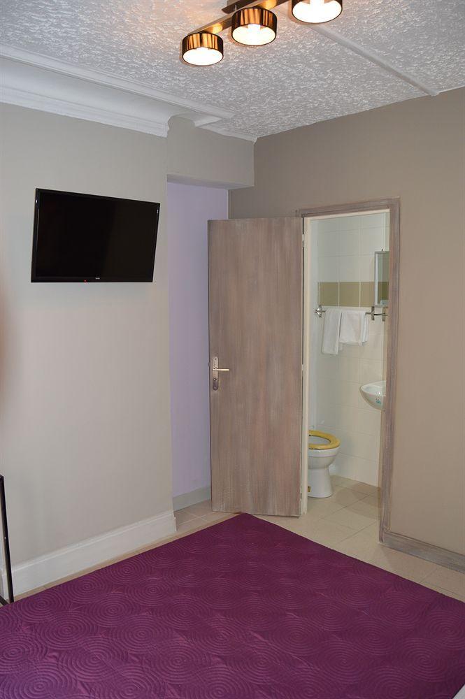 Saint Georges Hotel 2*